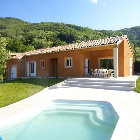 Elegant Retreat In Thueyts