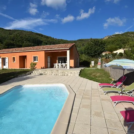 Luxurious In With Private Pool Villa